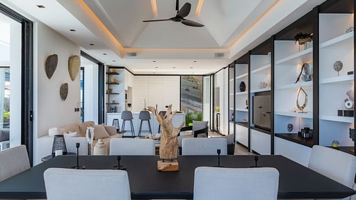 Villa Star Dining area