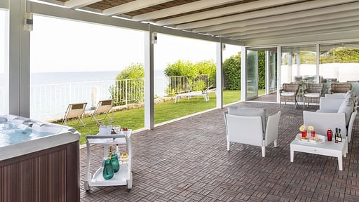 Stella Maris Living room