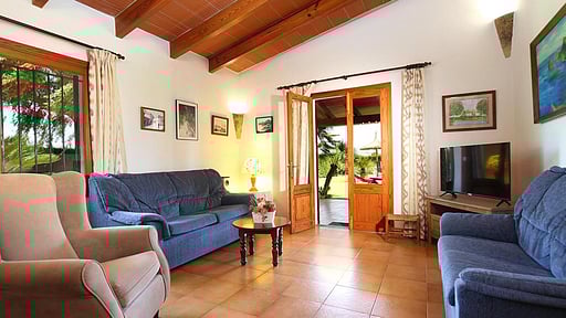 Villa Stone White Salón