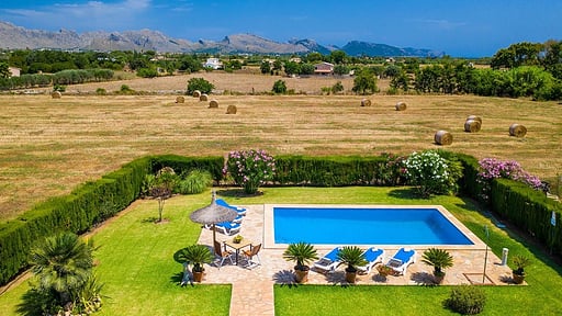 Villa Stone White Fotos de dron