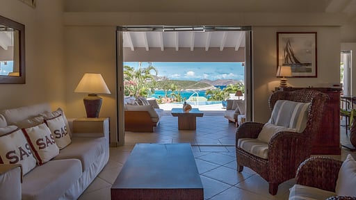 Villa Style Living room