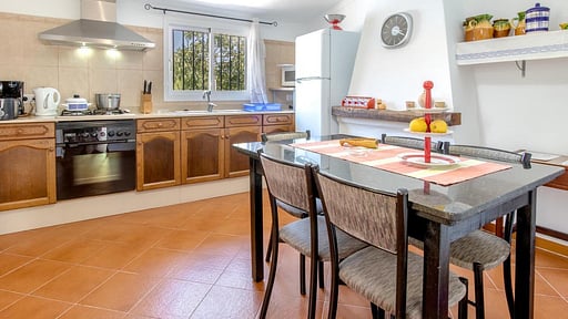 Villa Suari Кухня