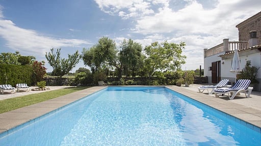 Villa Suari Бассейн