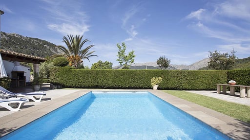 Villa Suari Бассейн