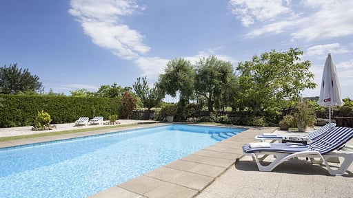 Villa Suari Бассейн