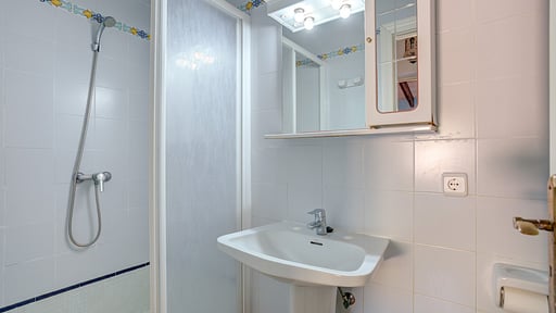 Villa Suavet Petit Bedroom 3