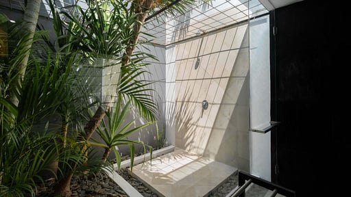Suluban Cliff Villa Slaapkamer 3