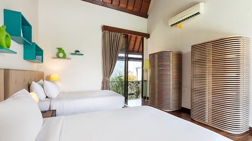 Villa Summer Bedroom 3