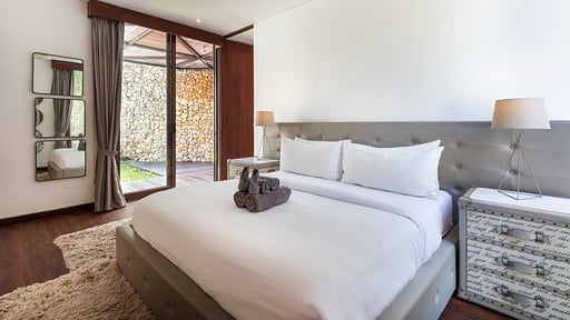 Villa Summer Bedroom 1