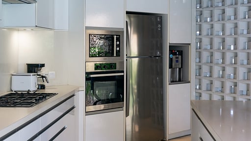 Villa Summer Kitchen