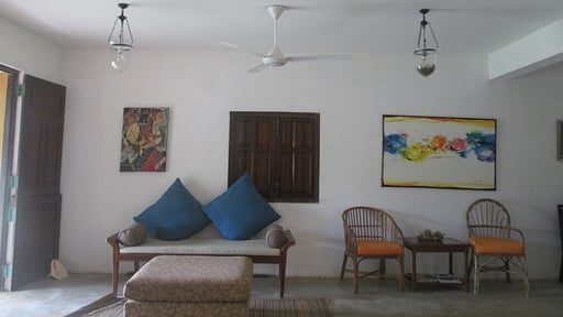 Villa Sunbird Salon 1