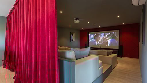 Villa Sundance Sunset Estates Media room