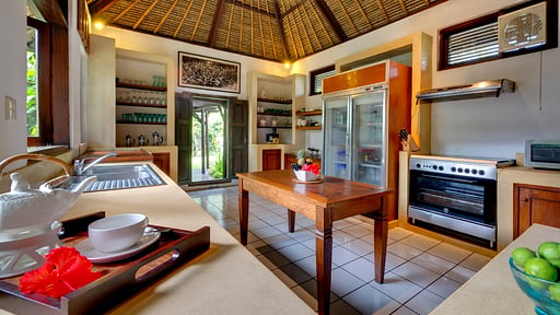 Villa Sungai Tinggi Kitchen