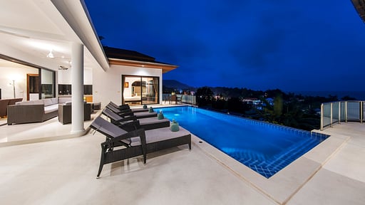 Villa Sunny Banks Бассейн