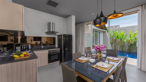 Villa Sunpao Dining area