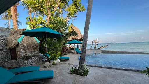 Villa Sunrise Golden Beach Piscina