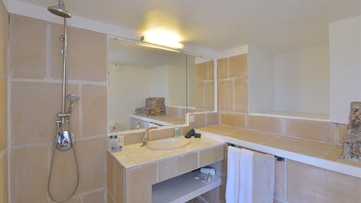 Villa Sunrise Bedroom 4