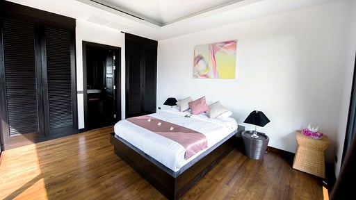 Villa Sunset Heights Bedroom 1