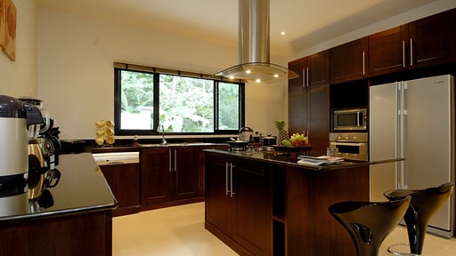 Villa Sunstone Kitchen