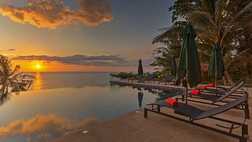 Villa Sunyata Piscina