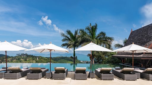 Villa Suralai Schwimmbad