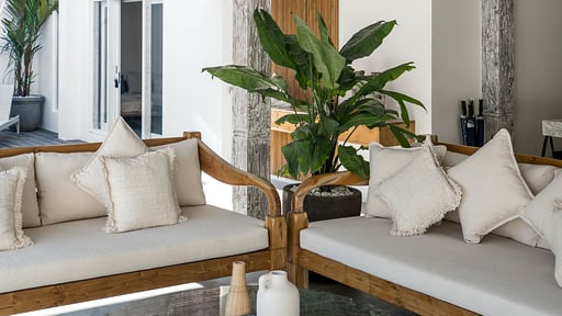 Villa Surga Julie Salon