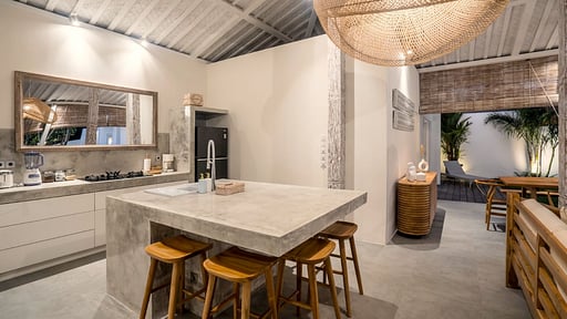 Villa Surga Julie Salle à manger