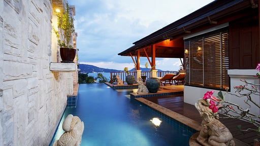 Villa Suriya Swimming pool