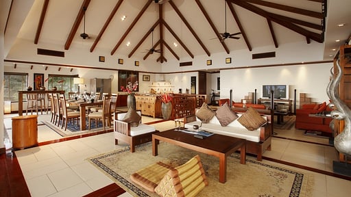 Villa Suriya Living room