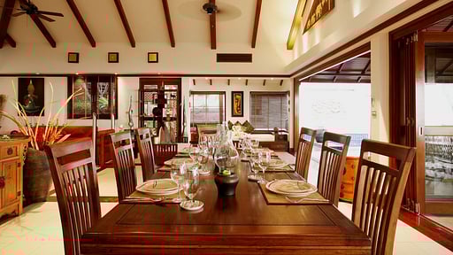 Villa Suriya Dining area