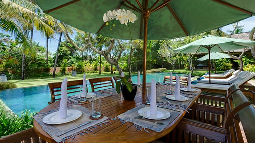 Villa Surya Damai Dining area
