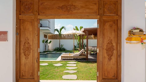 Villa Surya Tanah Andere