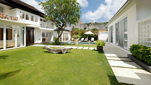 Villa Swarna Jardin