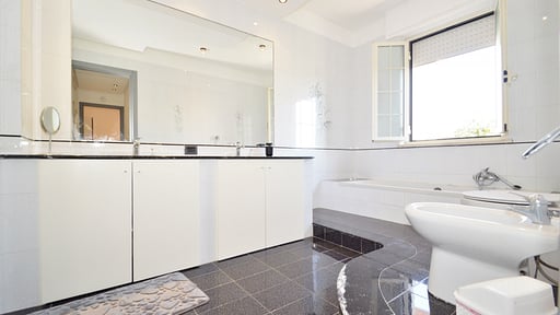 Villa Sweet Dream Bedroom 1