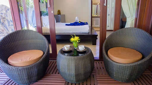 Villa Swiss Garden Terrace/Veranda