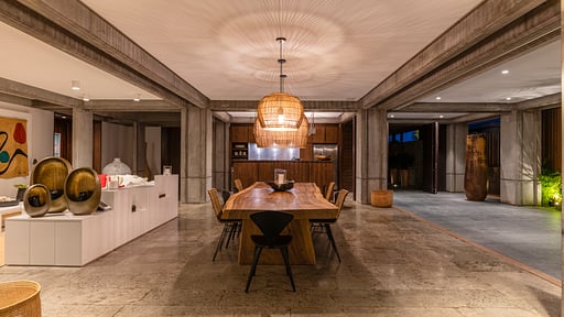 Villa Tainos Dining area