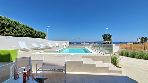 Villa Taliala Swimming pool