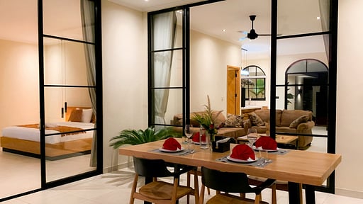 Villa Talofa Dining area