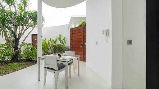 Villa Taman Mesari Satu Dining area