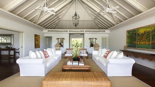Villa Tamarama Living room 1