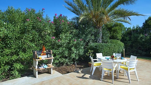 Villa Tancotes BBQ equipment