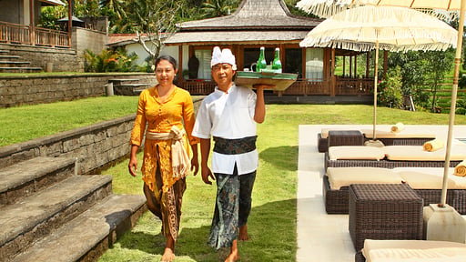 Villa Tangguntiti Villa staff