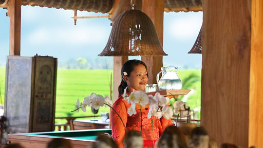 Villa Tangguntiti Villa staff