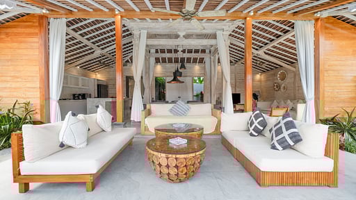 Image 3 of Villa Taramille