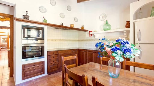 Villa Tatoli Kitchen