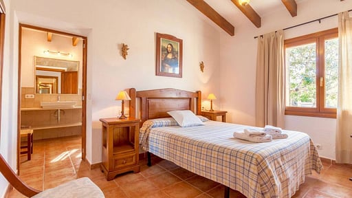 Villa Tatoli Slaapkamer 1