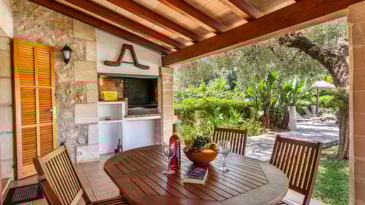Villa Taulera Dining area