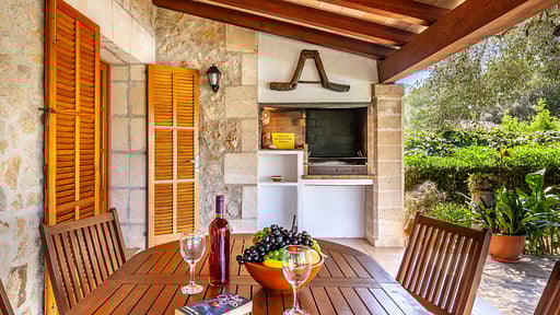 Villa Taulera Dining area