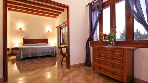 Villa Taupe 3 Bedroom 3