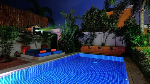 Villa Tawan Swimming pool